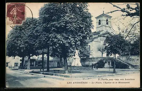 AK Les Avenières, La Place, l`Eglise et le Monument