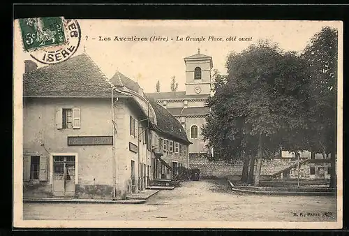 AK Les Avenières, La Grande Place, Cafe Revit