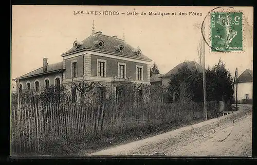 AK Les Avenières, Salle de Musique et des Fêtes