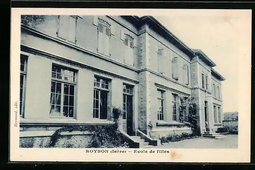 AK Roybon, Ecole de filles