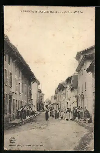 AK St-Etienne-de-St-Geoirs, Grande Rue, Côté Est, Strassenpartie