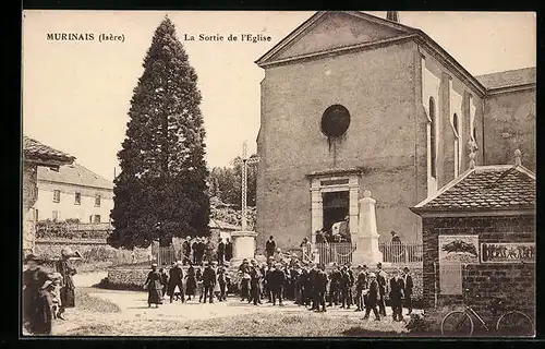 AK Murinais, La Sortie de l`Eglise