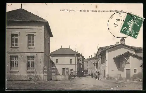 AK Chatte, Entrée du village et route de Saint-Marcellin