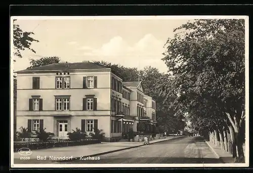AK Bad Nenndorf, Strassenpartie mit Kurhaus