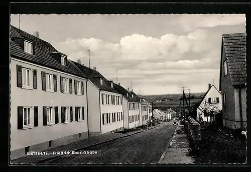 AK Idstein /Ts., Blick in die Friedrich-Ebert-Strasse