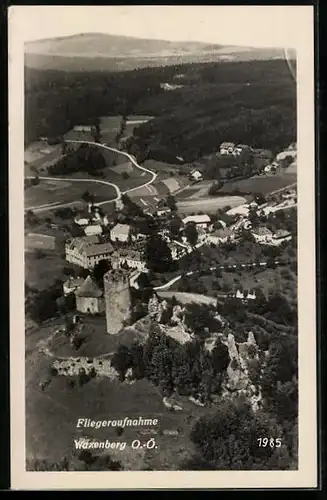 AK Waxenberg, Fliegeraufnahme des Ortes mit Ruine