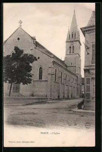 AK Trept, L`Eglise