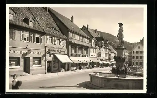 AK Ebingen, Marktstrasse mit Marktbrunnen