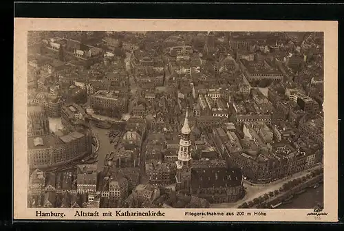 AK Hamburg, Fliegeraufnahme der Altstadt mit Katharinenkirche