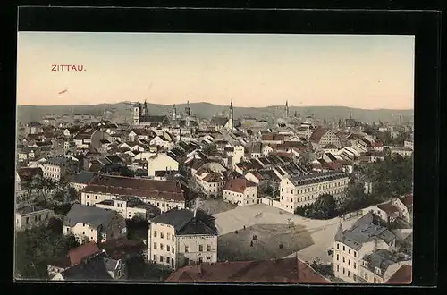 AK Zittau, Generalansicht der Stadt mit dem Platz im Vordergrund