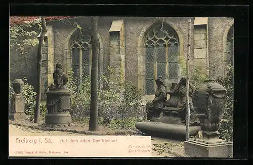 AK Freiberg i. Sa., Skulpturen auf dem alten Domfriedhof