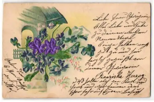 Stoff-Präge-AK Veilchen aus echtem Stoff vor einem Balkon