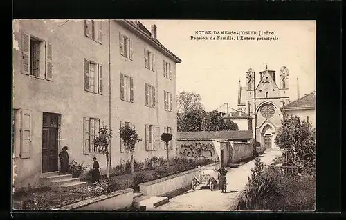 AK Notre-Dame-de-l`Osier, Pension de Famille, l`Entrée principale