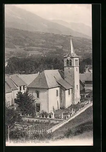 AK Laffrey, L`Eglise