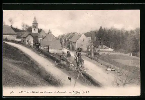 AK Laffrey, Une rue, Strassenpartie