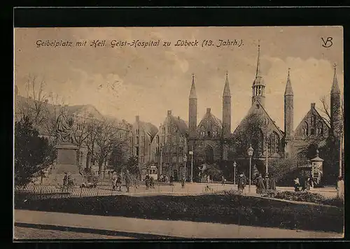 AK Lübeck, Geibelplatz mit Heil. Geist-Hospital