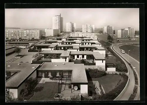AK Nürtingen am Neckar-Rossdorf, Strassenpartie mit Hochhäusern