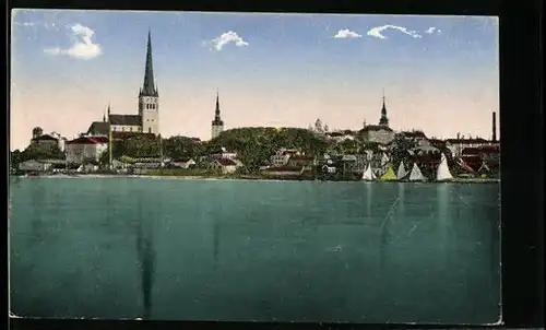 AK Tallinn, Ortsansicht mit Kirchturm