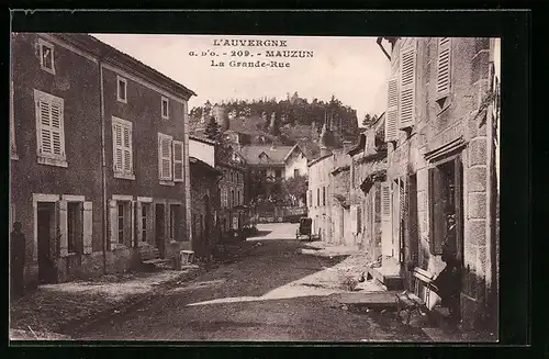 AK Mauzun, La Grande-Rue