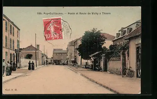 AK Puy-Guillaume, Poste et Route de Vichy à Thiers