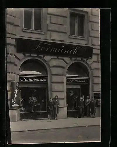 Foto-AK Wien, Floristin Wilhelmine Tormanek Schauflergasse 2