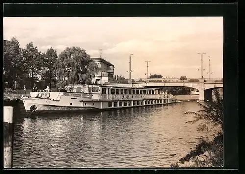 AK Brandenburg /Havel, Binnenschiff MS Aktivist