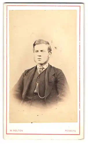 Fotografie William Bolton, Penrith, Junger Herr in modischer Kleidung