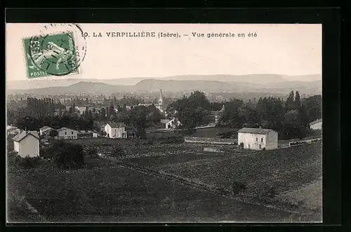 AK La Verpillière, Vue generale en été