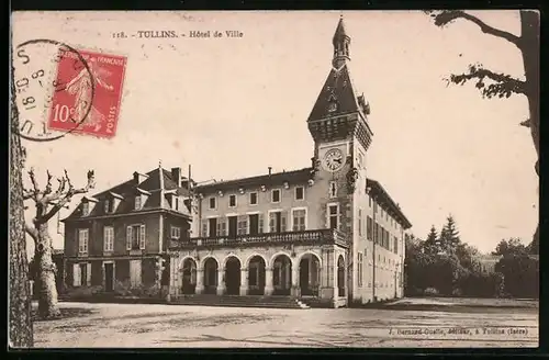AK Tullins, Hotel de Ville