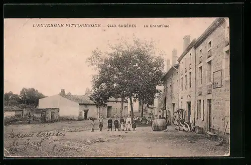 AK Sugéres, La Grand`Rue, Strassenpartie