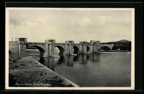 AK Neckarsulm, Wehrbrücke mit Bergblick