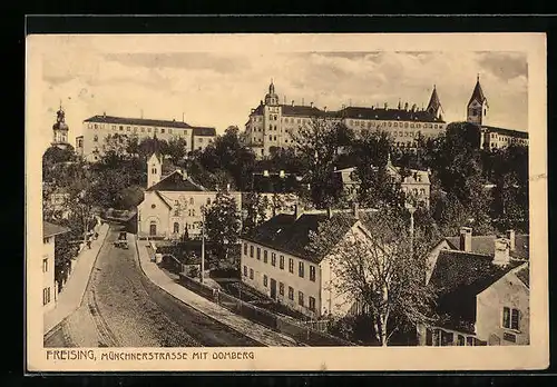 AK Freising, Münchenerstrasse mit Domberg