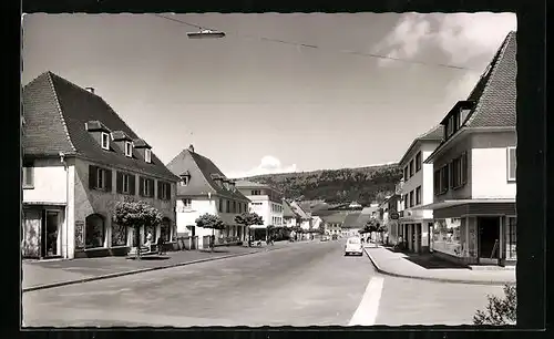 AK Blumberg /Baden, Strassenpartie mit Cafe
