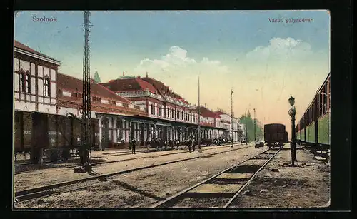 AK Szolnok, Vasuti páliaudvar, Bahnhof