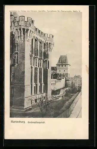 AK Marienburg, Hochmeisterpalast mit Strasse