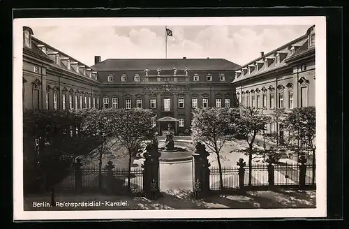 AK Berlin, Reichspräsidial-Kanzlei, -Fahne