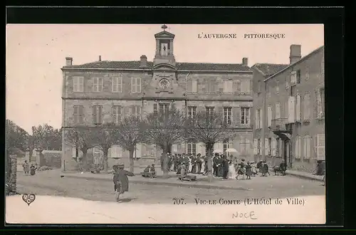 AK Vic-le-Comte, L`Hotel de Ville