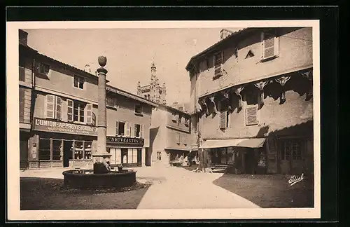 AK Ambert, Vieilles Maisons Place des Minimes