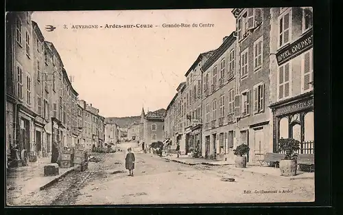 AK Ardes-sur-Couze, Grande-Rue du Centre