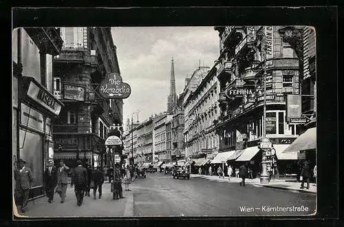 AK Wien, Kärntnerstrasse, Strassenpartie mit Passanten und Komödie