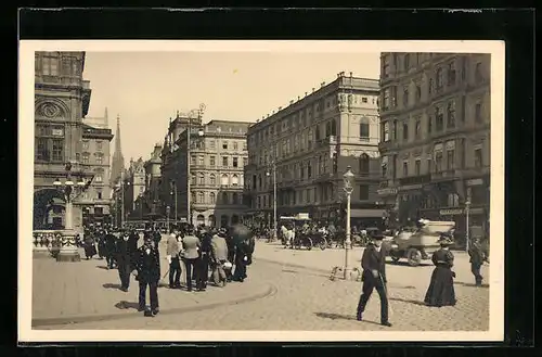 AK Wien, Passanten in der Kärntnerstrasse