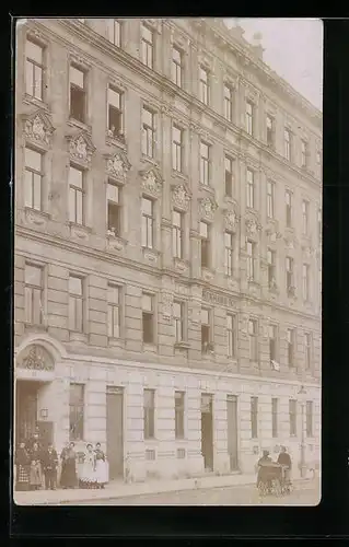 Foto-AK Wien, Wachaustrasse 35, Schuhmacher Ludwig Horwath