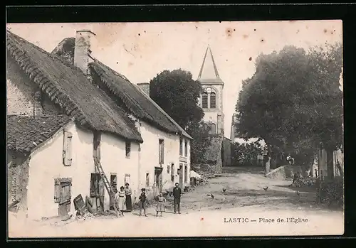 AK Lastic, Place de l'Eglise
