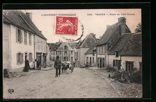 AK Tauves, Route de Saint-Sauves