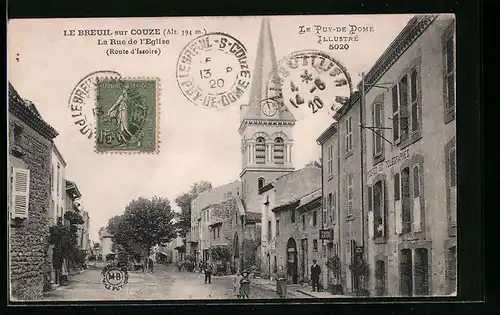 AK Le Breuil sur Couze, La Rue de l`Eglise
