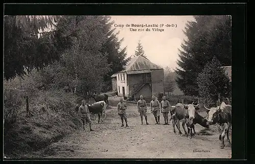 AK Bourg-Lastic, Camp de Bourg-Lastic, Une rue du Village