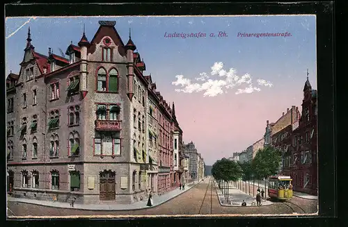 AK Ludwigshafen a. Rh., Prinzregentenstrasse mit Strassenbahn