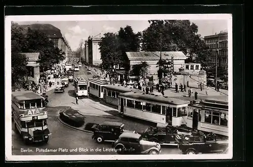 AK Berlin, Strassenbahn am Potsdamer Platz und Blick in die Leipziger Strasse