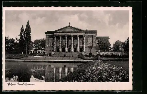 AK Posen, Strassenbahn vor dem Stadttheater