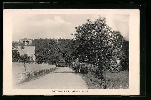 AK Beurrières, Ortspartie mit Strasse